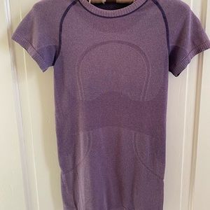 Lululemon Shortsleeved Swifty Tech, Purple, Size 2